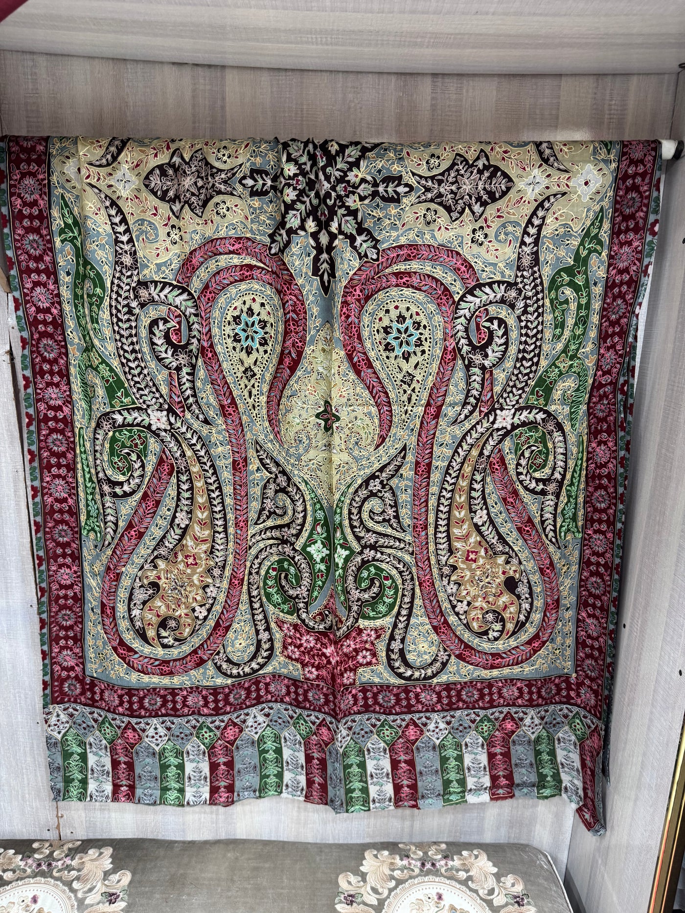 Reelkar/kalamkar shawls